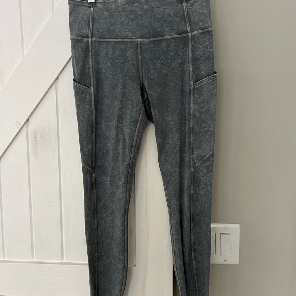 Lululemon Athletica Charcoal Jeggings